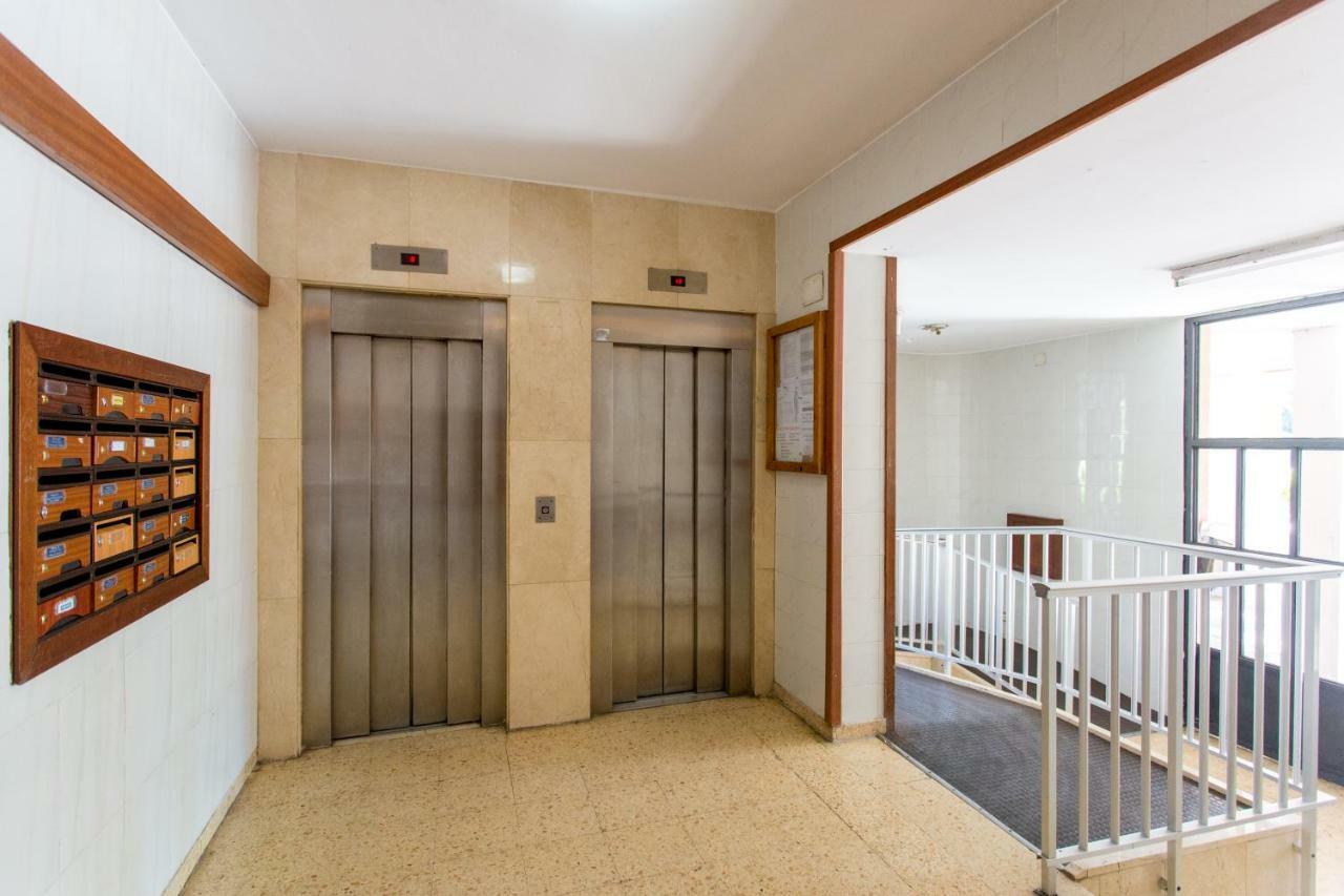 Versus Apartments Near City Of Arts Валенсия Екстериор снимка