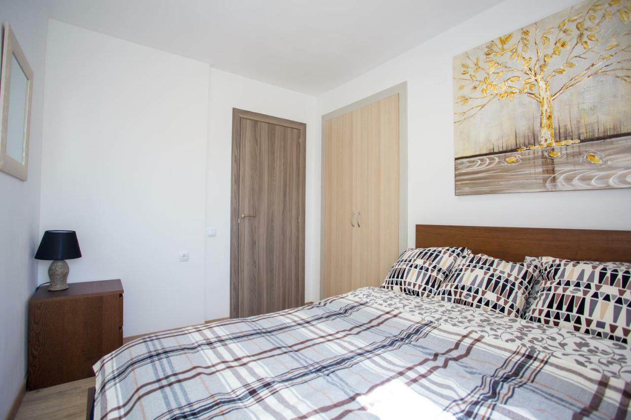 Versus Apartments Near City Of Arts Валенсия Екстериор снимка